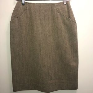 Beige Jones New York Skirt Size 4